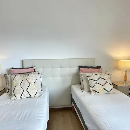 Balcony W Seaview - 1 Bed Apart Daire Luz
